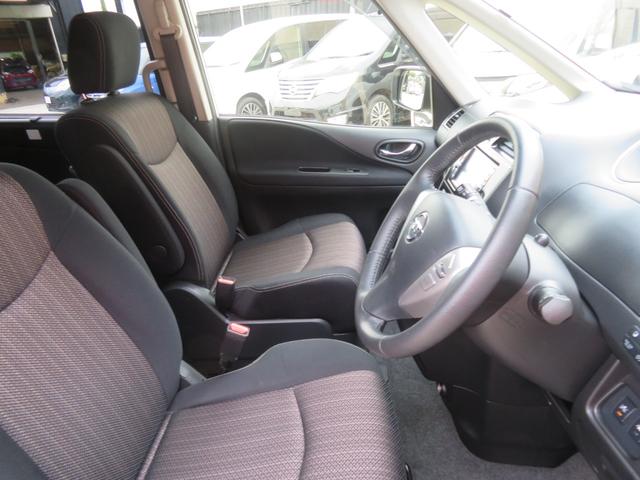 ハイウェイスター Vセレ+セーフティ SHV Aセフ (純正SDナビ)(フルセグ)(CD/DVD/Bluetooth)(アラウンドビュー)(純正フリップダウン)(両側パワースライドドア)(衝突被害軽減ブレーキ)(車線逸脱警報)(アイドリングストップ)(7枚目)