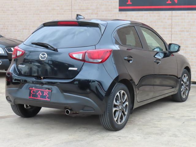 デミオ XDツーリング メーカーナビ フルセグTV バックカメラ シートヒーター パドルシフト ヘッドアップディスプレイ クルーズコントロール ETC アイドリングストップ 衝突被害軽減ブレーキ LEDヘッドライト(3枚目)