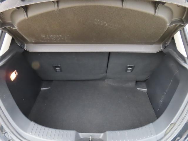 デミオ XDツーリング メーカーナビ フルセグTV バックカメラ シートヒーター パドルシフト ヘッドアップディスプレイ クルーズコントロール ETC アイドリングストップ 衝突被害軽減ブレーキ LEDヘッドライト(9枚目)