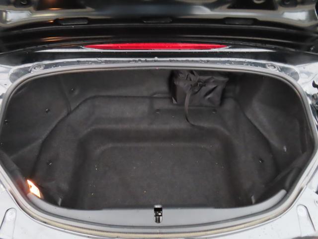 ロードスター Sレザーパッケージ 6速MT メーカーナビ BOSEサウンド バックカメラ フルセグTV ETC レザーシート ブラインドスポットモニター 車線逸脱警報 横滑り防止 純正アルミ LEDヘッドライト プッシュスタート(9枚目)