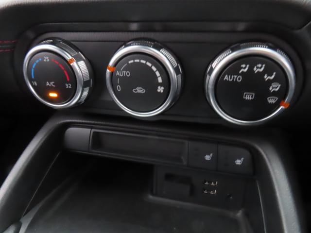 ロードスター Sレザーパッケージ 6速MT メーカーナビ BOSEサウンド バックカメラ フルセグTV ETC レザーシート ブラインドスポットモニター 車線逸脱警報 横滑り防止 純正アルミ LEDヘッドライト プッシュスタート(12枚目)