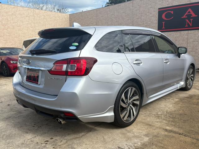 レヴォーグ １．６ＧＴ－Ｓアイサイト　純正ナビ　フルセグＴＶ　バックカメラ　サイドカメラ　ＥＴＣ　ブラインドスポットモニター　衝突被害軽減ブレーキ　シートヒーター　パドルシフト　レーダークルーズコントロール　クリアランスソナー（9枚目）