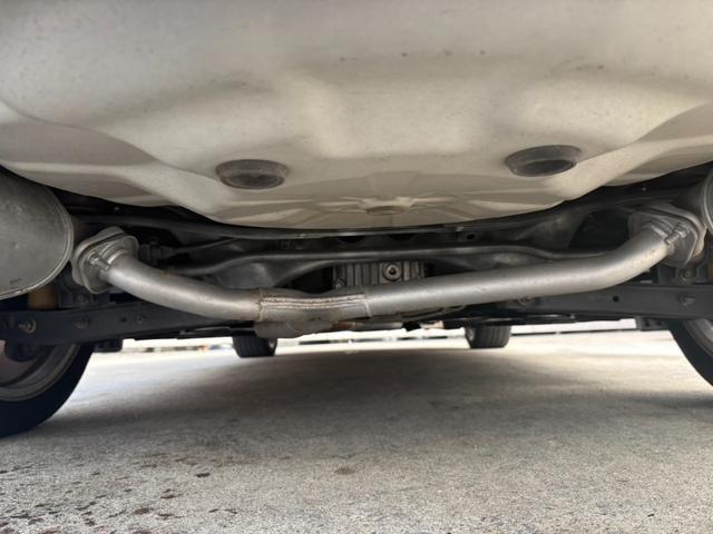 レヴォーグ １．６ＧＴ－Ｓアイサイト　純正ナビ　フルセグＴＶ　バックカメラ　サイドカメラ　ＥＴＣ　ブラインドスポットモニター　衝突被害軽減ブレーキ　シートヒーター　パドルシフト　レーダークルーズコントロール　クリアランスソナー（23枚目）