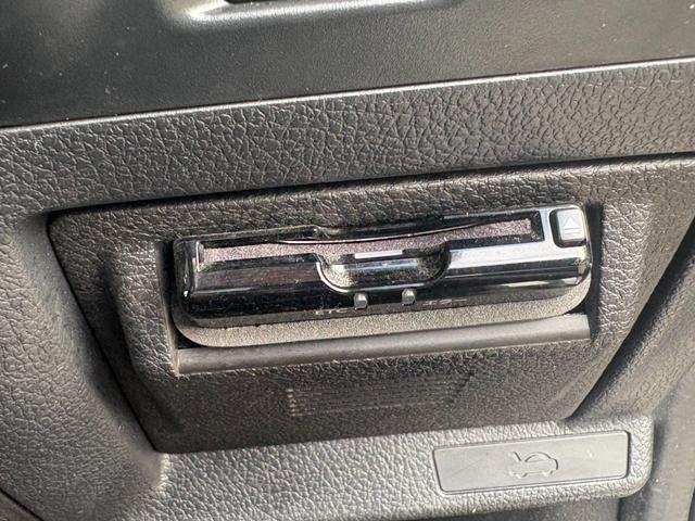 レヴォーグ １．６ＧＴ－Ｓアイサイト　純正ナビ　フルセグＴＶ　バックカメラ　サイドカメラ　ＥＴＣ　ブラインドスポットモニター　衝突被害軽減ブレーキ　シートヒーター　パドルシフト　レーダークルーズコントロール　クリアランスソナー（37枚目）