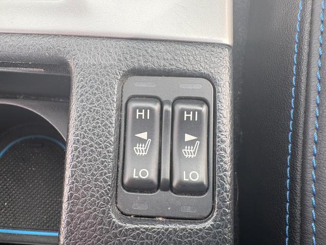 レヴォーグ ２．０ＧＴ－Ｓアイサイト　ＳＴＩエアロ　純正ナビ　バックカメラ　レザーシート　シートヒーター　衝突被害軽減ブレーキ　レーダークルーズコントロール　コーナーセンサー　ＥＴＣ　パドルシフト　ＬＥＤヘッドライト　純正アルミ（44枚目）