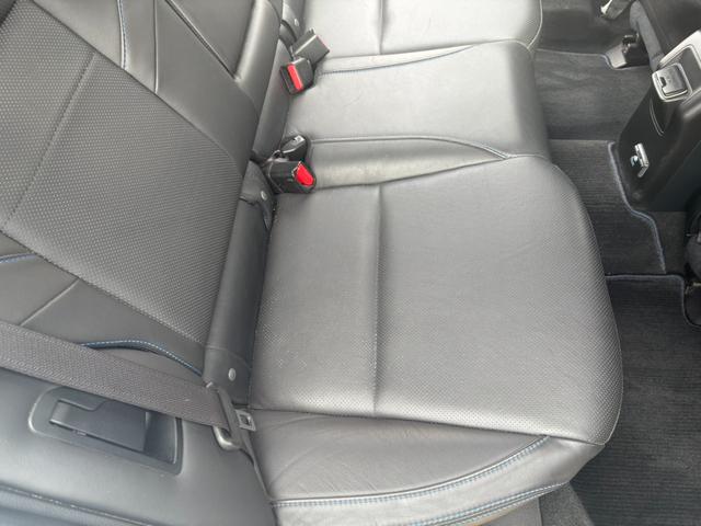 レヴォーグ ２．０ＧＴ－Ｓアイサイト　ＳＴＩエアロ　純正ナビ　バックカメラ　レザーシート　シートヒーター　衝突被害軽減ブレーキ　レーダークルーズコントロール　コーナーセンサー　ＥＴＣ　パドルシフト　ＬＥＤヘッドライト　純正アルミ（58枚目）