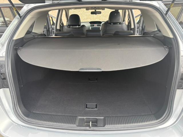 レヴォーグ ２．０ＧＴ－Ｓアイサイト　ＳＴＩエアロ　純正ナビ　バックカメラ　レザーシート　シートヒーター　衝突被害軽減ブレーキ　レーダークルーズコントロール　コーナーセンサー　ＥＴＣ　パドルシフト　ＬＥＤヘッドライト　純正アルミ（60枚目）