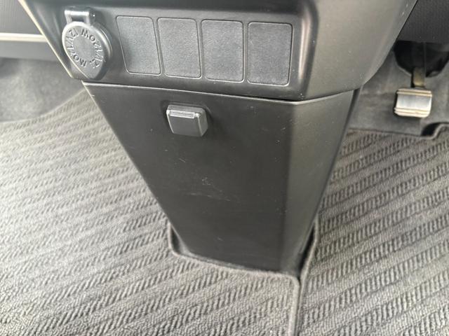 ルーミー カスタムG S ワンオーナー 両側パワースライドドア 純正ナビ バックカメラ クルーズコントロール ETC 純正アルミ LEDヘッドライト(29枚目)