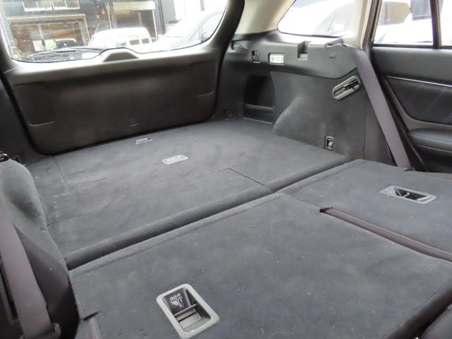 レヴォーグ １．６ＧＴ－Ｓアイサイト　純正ナビ　フルセグＴＶ　バックカメラ　レーダークルーズコントロール　衝突被害軽減ブレーキ　車線逸脱警報　ＥＴＣ　パドルシフト　ＬＥＤヘッドライト　オートライト　純正アルミ（10枚目）