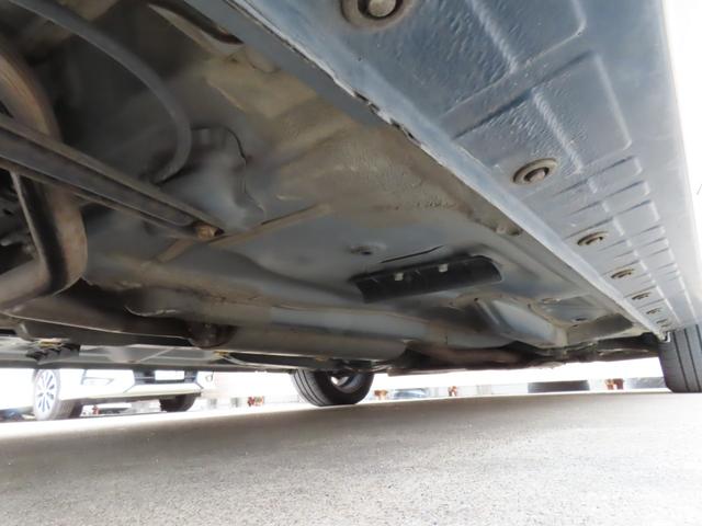 ルーミー カスタムＧ－Ｔ　純正ナビ　フルセグＴＶ　バックカメラ　両側パワースライドドア　クルーズコントロール　衝突被害軽減ブレーキ　車線逸脱警報　アイドリングストップ　プッシュスタート　ビルトＥＴＣ　ＬＥＤヘッドライト（28枚目）