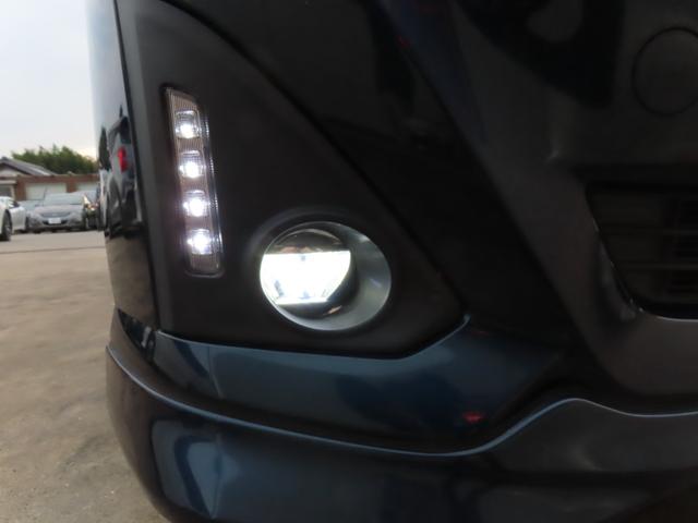 ルーミー カスタムＧ－Ｔ　純正ナビ　フルセグＴＶ　バックカメラ　両側パワースライドドア　クルーズコントロール　衝突被害軽減ブレーキ　車線逸脱警報　アイドリングストップ　プッシュスタート　ビルトＥＴＣ　ＬＥＤヘッドライト（30枚目）