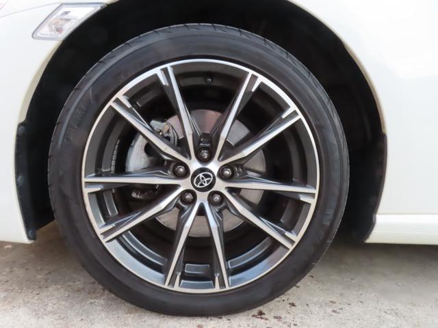 86 GTリミテッド ワンオーナー 6速MT 純正リヤスポイラー 純正ナビ フルセグTV バックカメラ クルーズコントロール ハーフレザーシート シートヒーター ETC LEDヘッドライト 純正アルミ(40枚目)