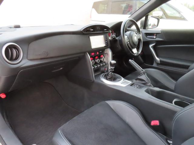 86 GTリミテッド ワンオーナー 6速MT 純正リヤスポイラー 純正ナビ フルセグTV バックカメラ クルーズコントロール ハーフレザーシート シートヒーター ETC LEDヘッドライト 純正アルミ(52枚目)