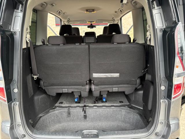 セレナ ハイウェイスターV LEDライト フォグランプ オートライト クルーズコントロール ブラインドスポットモニター 左右パワースライドドア ETC 純正メモリーナビ フルセグ Bluetooth アラウンドビュー Bカメラ(10枚目)