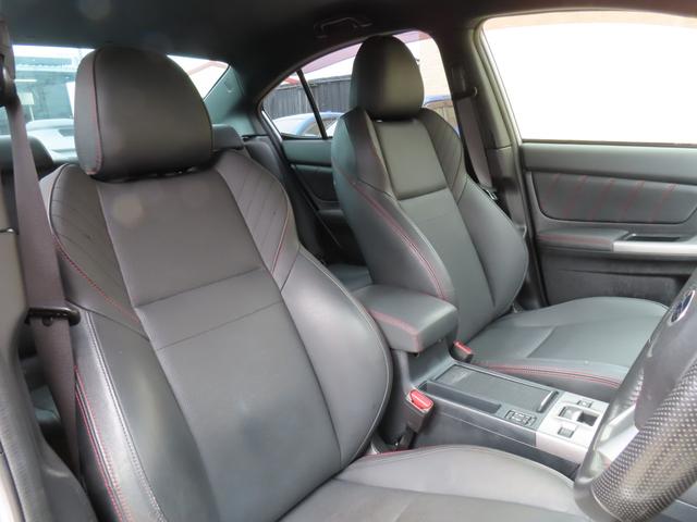 WRX S4 2.0GT-Sアイサイト アイサイト 社外ナビ バックカメラ サイドカメラ レザーシート パワーシート シートヒーター レーダークルーズコントロール パドルシフト ETC ブラインドスポットモニター LEDヘッドライト(7枚目)