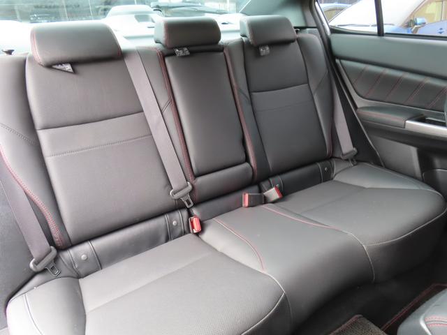 WRX S4 2.0GT-Sアイサイト アイサイト 社外ナビ バックカメラ サイドカメラ レザーシート パワーシート シートヒーター レーダークルーズコントロール パドルシフト ETC ブラインドスポットモニター LEDヘッドライト(8枚目)