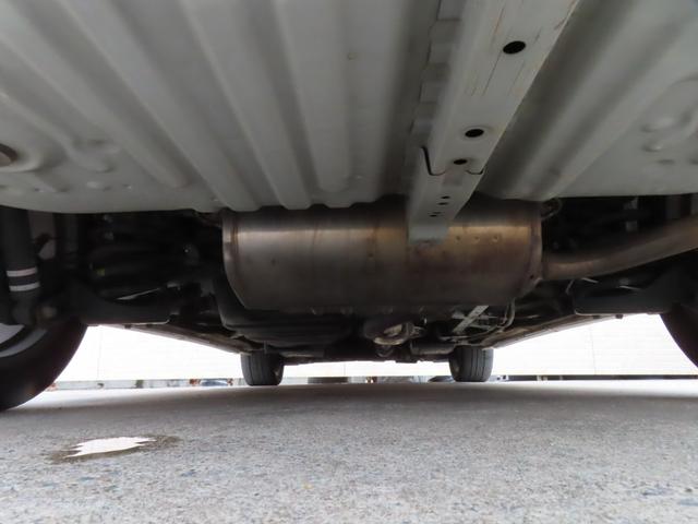 エスティマ アエラス 両側パワースライドドア クルーズコントロール 純正8インチナビ フルセグTV フリップダウンモニター バックカメラ ビルトETC 横滑り防止 リヤクーラー HIDヘッドライト 純正アルミ(27枚目)