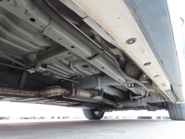 エスティマ アエラス 両側パワースライドドア クルーズコントロール 純正8インチナビ フルセグTV フリップダウンモニター バックカメラ ビルトETC 横滑り防止 リヤクーラー HIDヘッドライト 純正アルミ(28枚目)