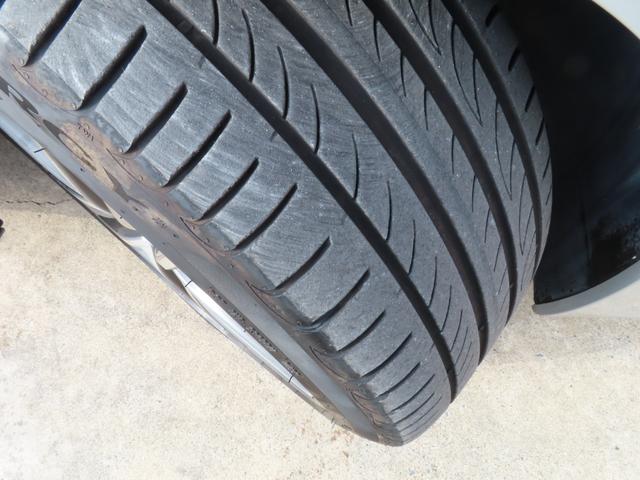 スカイライン 350GT ハイブリッド タイプSP レザーシート シートヒーター パワーシート メーカーナビ アラウンドビューモニター レーダークルーズコントロール 衝突被害軽減ブレーキ ブラインドスポットモニター LEDヘッドライト ETC 本木目(41枚目)