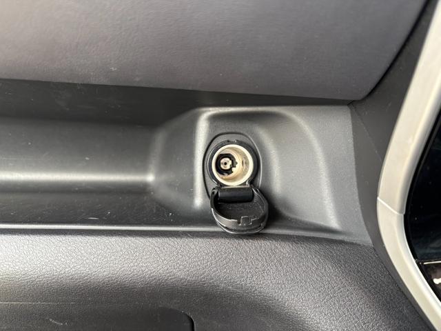 セレナ ハイウェイスターＶ　純正ナビ　フルセグＴＶ　アラウンドビューモニター　両側パワースライドドア　クルーズコントロール　衝突被害軽減ブレーキ　ブラインドスポットモニター　ＬＥＤヘッドライト　プッシュスタート　リヤクーラー（50枚目）