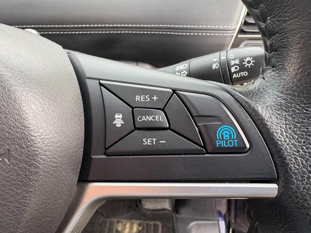 セレナ ハイウェイスター　プロパイロットエディション　純正ＳＤナビ　フルセグ　ＣＤＤＶＤ　ＳＤ　Ｂｌｕｅｔｏｏｔｈ　プロパイ　左右パワスラ　　ハンズフリードア　ＥＴＣ　レーンキープ　ＬＥＤライト　衝突軽減ブレーキ　ＴＲＣ　社外ドラレコ　社外サイドカメラ（34枚目）