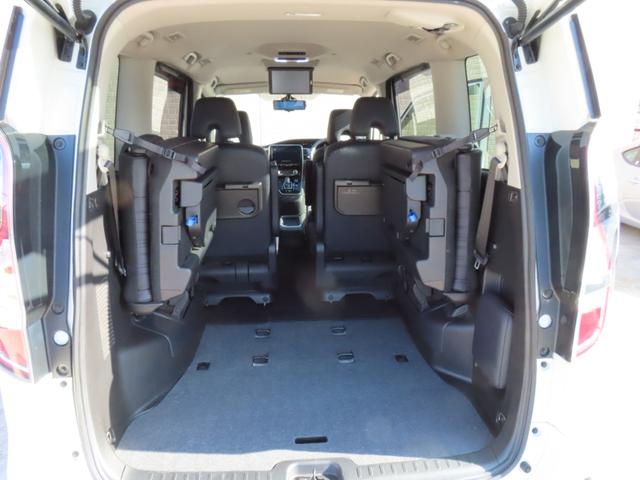 セレナ e-パワー ハイウェイスターG メーカー10インチナビ アラウンドビューモニター フリップダウンモニター 両側パワースライドドア プロパイロット 合成レザーシート シートヒーター ステアリングヒーター スマートルームミラー ETC(57枚目)