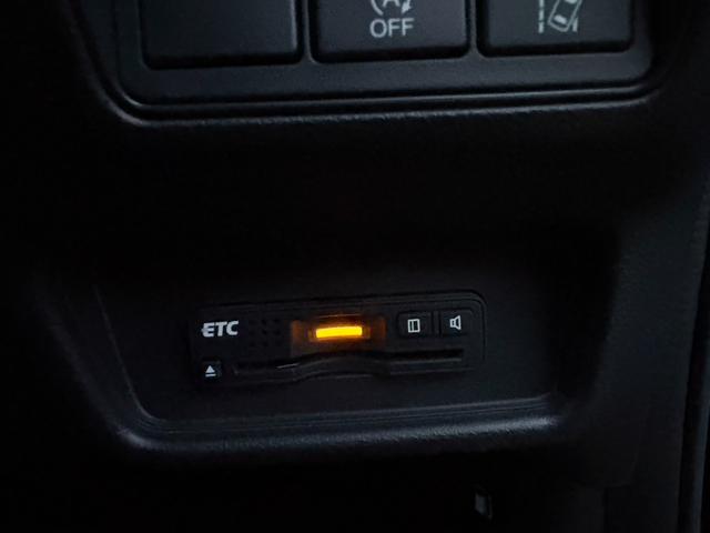 オデッセイ アブソルート・アドバンス　純正ナビ　全方位モニター　両側パワースライドドア　衝突被害軽減ブレーキ　車線逸脱警報　アイドリングストップ　レーダークルーズコントロール　クリアランスソナー　ハーフレザーシート　ＬＥＤヘッドライト（17枚目）