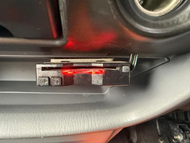 ボンゴトラック シングルワイドローDX ロング AT 1.15t ロング ETCキーレス (ホワイト)(5枚目)