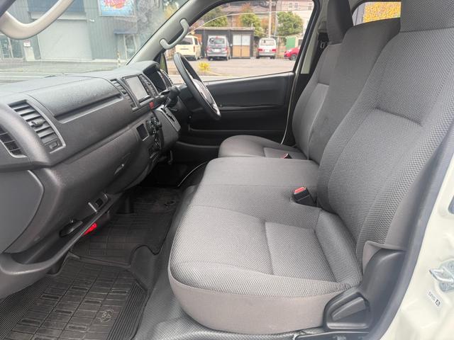 ハイエースバン ロングDX ディーゼルターボ トヨタセフティーセンス Bカメラ キーレスTVナビ(25枚目)