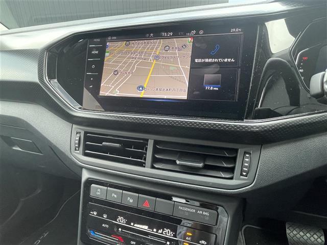 Ｔ－クロス ＴＳＩ　アクティブ　☆ＡＣＣ（アダプティブクルーズコントロール）・Ｆｒｏｎｔ　Ａｓｓｉｓｔ・Ｌａｎｅ　Ａｓｓｉｓｔ・ブラインドスポットディテクション☆純正ナビ【ＡｐｐｌｅＣａｒＰｌａｙ／ａｎｄｒｏｉｄａｕｔｏ】（8枚目）
