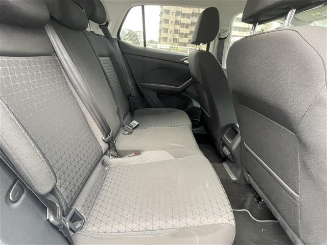 Ｔ－クロス ＴＳＩ　アクティブ　☆ＡＣＣ（アダプティブクルーズコントロール）・Ｆｒｏｎｔ　Ａｓｓｉｓｔ・Ｌａｎｅ　Ａｓｓｉｓｔ・ブラインドスポットディテクション☆純正ナビ【ＡｐｐｌｅＣａｒＰｌａｙ／ａｎｄｒｏｉｄａｕｔｏ】（25枚目）