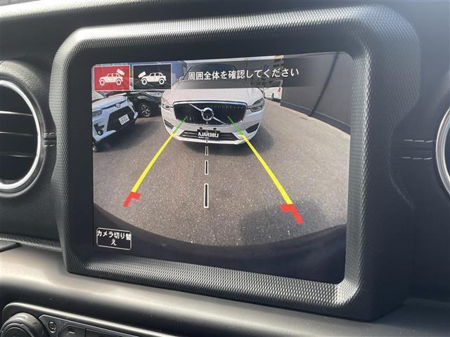 ジープ・ラングラーアンリミテッド サハラ　☆純正メモリーナビ【フルセグＴＶ／ＢＴ／ＡＵＸ／ＵＳＢ】☆フロント・バック・サイドカメラ☆ブラックレザーシート☆シートヒーター☆ステアリングヒーター☆コーナーセンサー☆アダプティブクルーズ（15枚目）