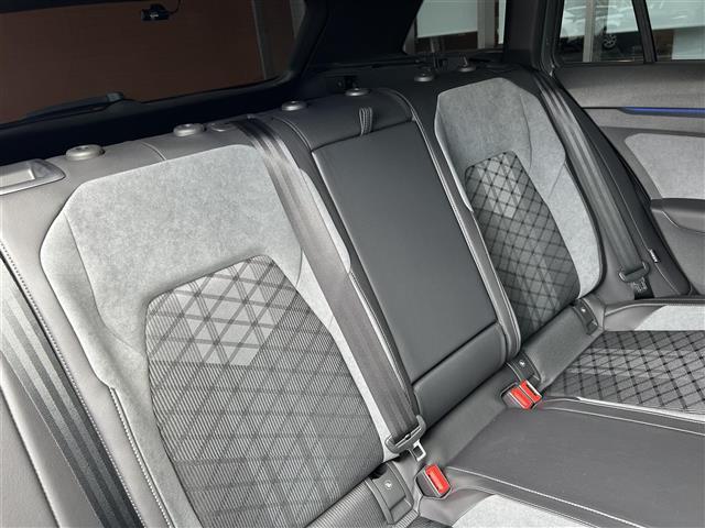 ゴルフヴァリアント TDI Rライン ワンオーナー バックカメラ フルセグテレビ 横滑り防止 シートヒーター ETC2.0 パドルシフト パワーバックドア パドルシフト クルーズコントロール オートライト 保証書 取り扱い説明(27枚目)