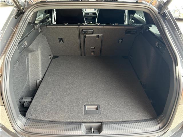 ゴルフヴァリアント TDI Rライン ワンオーナー バックカメラ フルセグテレビ 横滑り防止 シートヒーター ETC2.0 パドルシフト パワーバックドア パドルシフト クルーズコントロール オートライト 保証書 取り扱い説明(35枚目)