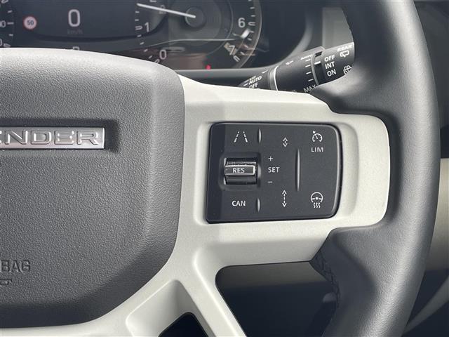 ディフェンダー 90S P300 ◇純正ナビ【Bluetooth/USB/Apple CarPlay】◇ドライバーアシストパック/ブラインドスポットアシスト・クリアイジットモニター・アダプティブクルーズコントロール◇360°カメラ(9枚目)