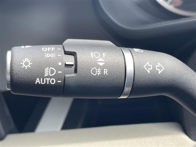 ディフェンダー 90S P300 ◇純正ナビ【Bluetooth/USB/Apple CarPlay】◇ドライバーアシストパック/ブラインドスポットアシスト・クリアイジットモニター・アダプティブクルーズコントロール◇360°カメラ(10枚目)