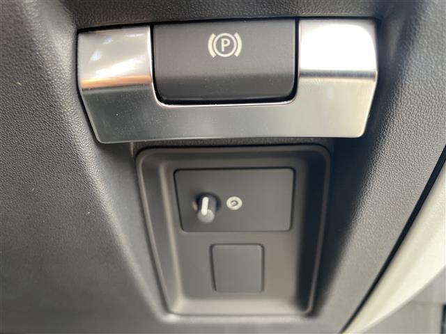 ディフェンダー 90S P300 ◇純正ナビ【Bluetooth/USB/Apple CarPlay】◇ドライバーアシストパック/ブラインドスポットアシスト・クリアイジットモニター・アダプティブクルーズコントロール◇360°カメラ(22枚目)