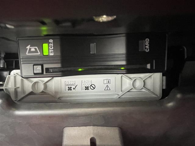 ディフェンダー 90S P300 ◇純正ナビ【Bluetooth/USB/Apple CarPlay】◇ドライバーアシストパック/ブラインドスポットアシスト・クリアイジットモニター・アダプティブクルーズコントロール◇360°カメラ(23枚目)