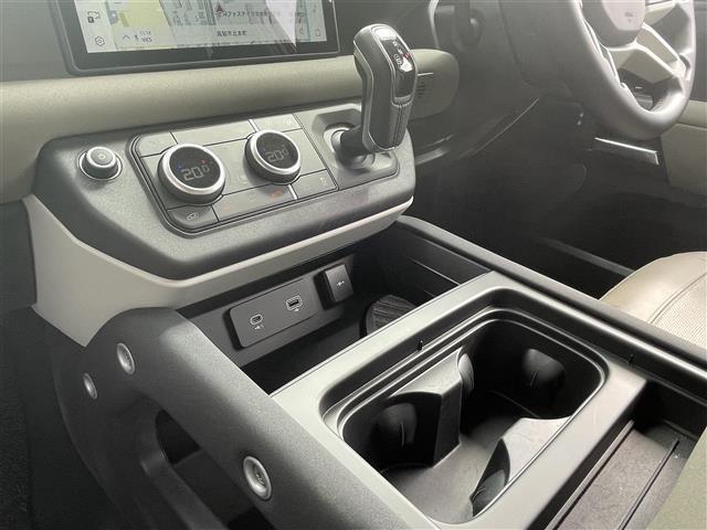 ディフェンダー 90S P300 ◇純正ナビ【Bluetooth/USB/Apple CarPlay】◇ドライバーアシストパック/ブラインドスポットアシスト・クリアイジットモニター・アダプティブクルーズコントロール◇360°カメラ(34枚目)