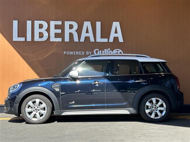 ＭＩＮＩ クーパーＤクロスオーバーオール４エッセンシャルトリム　純正ナビ　Ｂカメラ　ＡＣＣ　ドラレコ３６０°　インテリジェントセーフティ　４ＷＤ　ペッパーパッケージ　ミラー一体型ＥＴＣ　シートヒーター　シートカバー（茶色）　純正ＡＷ１７インチ　電動リアゲート（36枚目）