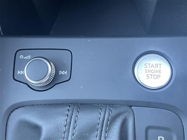 A1スポーツバック 25TFSI ナビPKGアシスタンスPKGコントラストルーフ コンビニエンスPKG LEDパッケージ 純正15インチAW シートヒーター前席 バーチャルコックピット リアビューカメラ(17枚目)