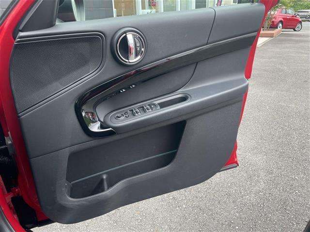 MINI クーパーD クロスオーバー ドライビング・アシスト(前車接近警告機能・衝突回避、被害軽減ブレーキ) ACC 純正HDDナビ(Bluetooth/USB/AM/FM/AUX) 社外フルセグTV Bカメラ コーナーセンサー(リヤ)(28枚目)