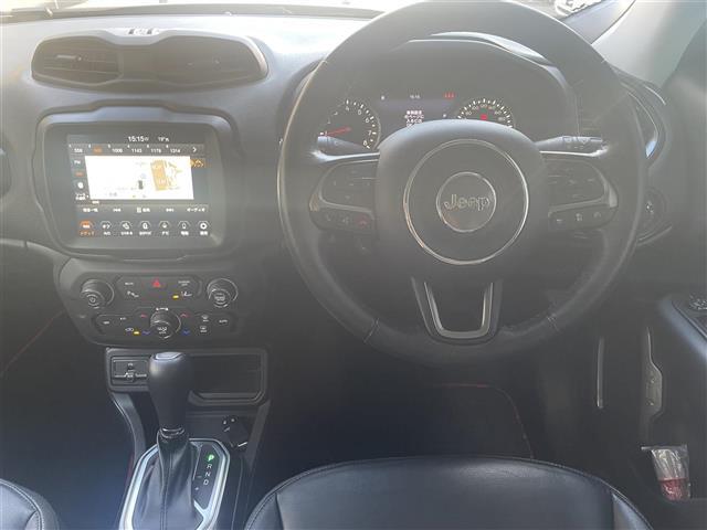 リベラーラはガリバーグループのＢＭＷ、メルセデスベンツ、アウディなどの輸入車専門店です。