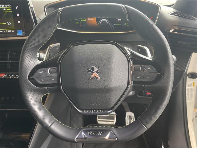 安心の性能保証！最長１０年間（有償）部分保証・走行距離無制限！※長期保証を付帯できる車両には条件があります。保証の付帯、期間、範囲、内容、適用には一定の条件がございます。詳しくは店舗スタッフまで！