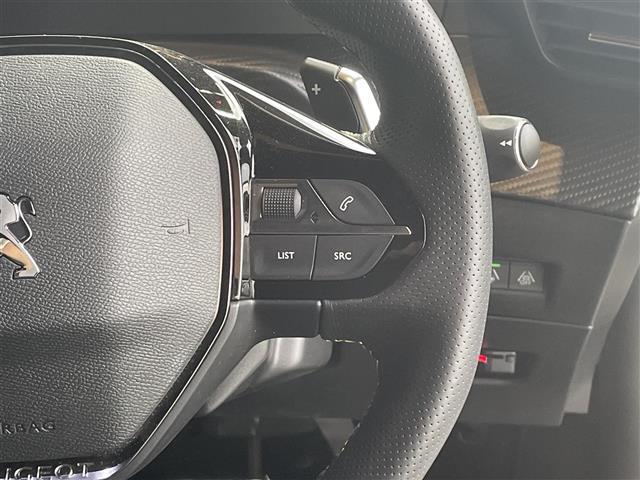 ＬＩＢＥＲＡＬＡの全国在庫約２，４００台※！その中から厳選したお車をご提案！お近くの店舗でのご納車可能！その品揃えと品質に驚くこと間違い無し！※２０２３年１０月現在。売約済みの可能性もございます。