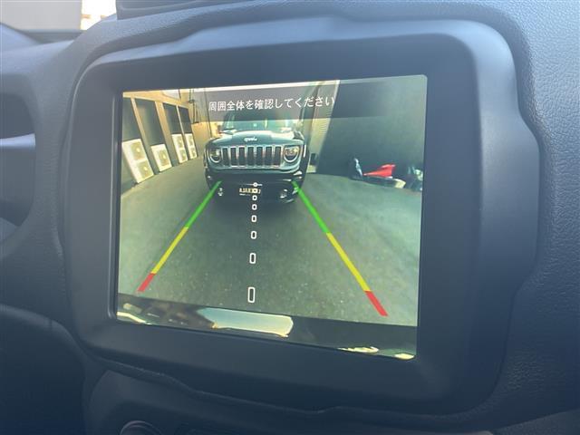 ジープ・レネゲード リミテッド　☆純正ナビ【フルセグＴＶ／ＢＴ／Ａｐｐｌｅｃａｒｐｌａｙ／Ａｎｄｒｏｉｄ　Ａｕｔｏ】☆アドバンストブレーキアシスト☆ＬａｎｅＳｅｎｓｅＴＭ車線逸脱警報プラス☆前面衝突警報☆ブラインドスポットモニター（11枚目）