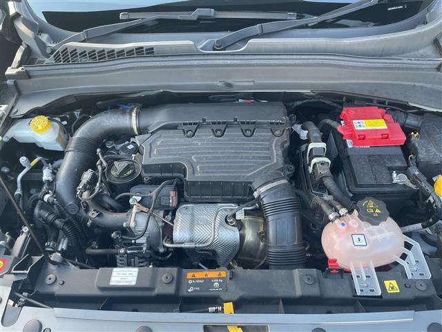 ジープ・レネゲード リミテッド　☆純正ナビ【フルセグＴＶ／ＢＴ／Ａｐｐｌｅｃａｒｐｌａｙ／Ａｎｄｒｏｉｄ　Ａｕｔｏ】☆アドバンストブレーキアシスト☆ＬａｎｅＳｅｎｓｅＴＭ車線逸脱警報プラス☆前面衝突警報☆ブラインドスポットモニター（35枚目）