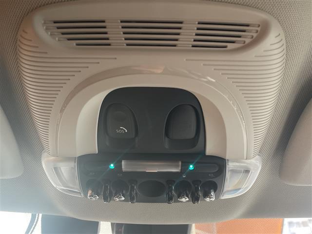 ＭＩＮＩ クーパーＤ　クロスオーバー　☆純正ナビ【ＢＴ／ＡＭ／ＦＭ】☆インテリジェントセーフティ・前車接近警告機能・衝突回避、被害軽減ブレーキ☆アクティブクルーズコントロール☆バックカメラ☆パワーバックドア☆前後ドライブレコーダー（16枚目）