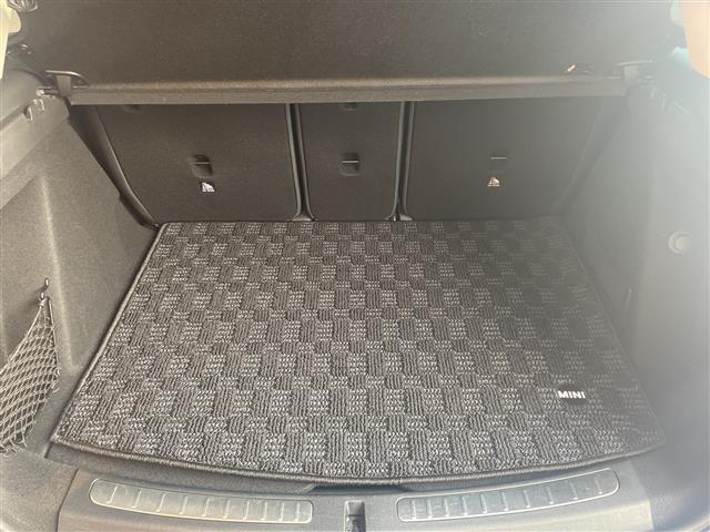 ＭＩＮＩ クーパーＤ　クロスオーバー　☆純正ナビ【ＢＴ／ＡＭ／ＦＭ】☆インテリジェントセーフティ・前車接近警告機能・衝突回避、被害軽減ブレーキ☆アクティブクルーズコントロール☆バックカメラ☆パワーバックドア☆前後ドライブレコーダー（30枚目）