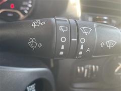 安心してカーライフを始めていただくことが出来るよう、納車前にディーラー整備工場もしくは熟練メカニックが在籍する輸入車専門の整備工場にて点検を行い、必要な整備を実施いたします。 6
